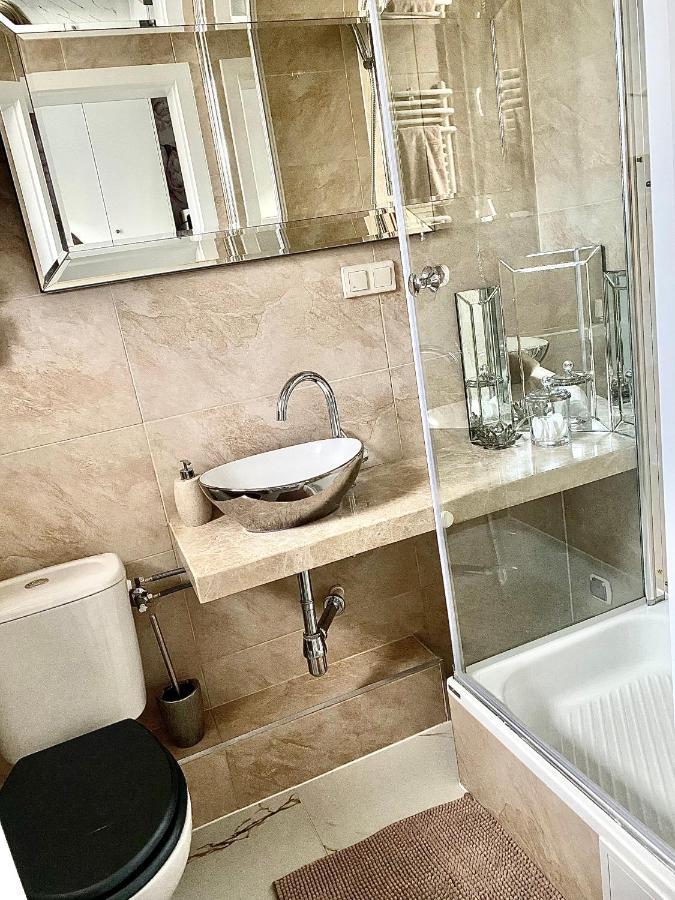 Glamour Apartment Przy Plazy, Z Parkingiem Prywatnym Сопот Екстер'єр фото