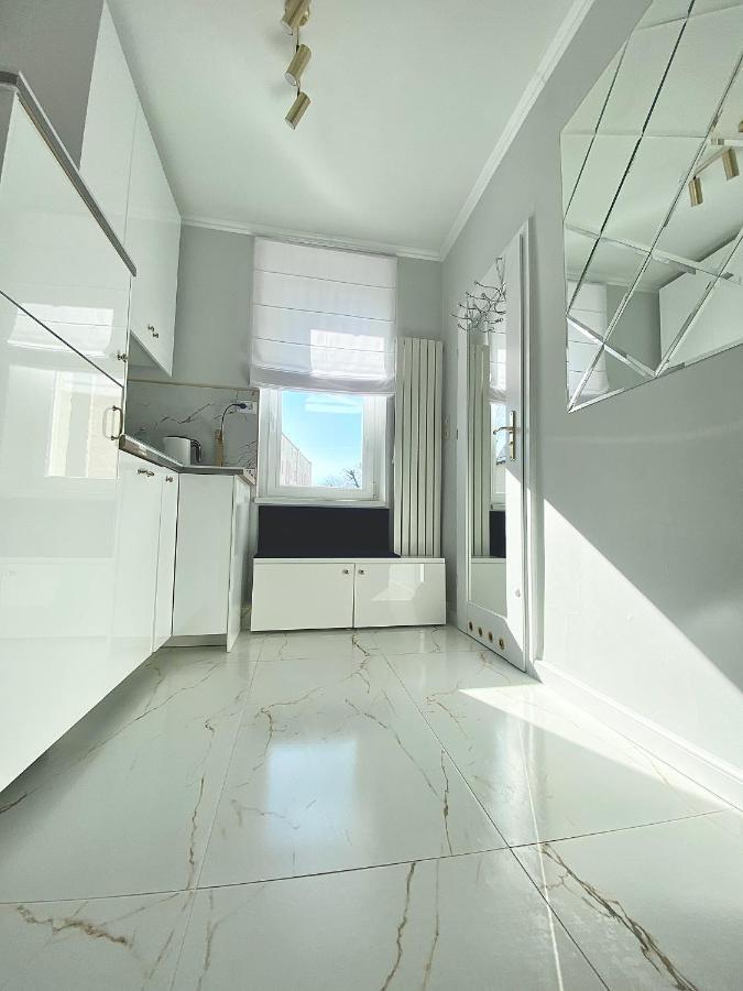 Glamour Apartment Przy Plazy, Z Parkingiem Prywatnym Сопот Екстер'єр фото